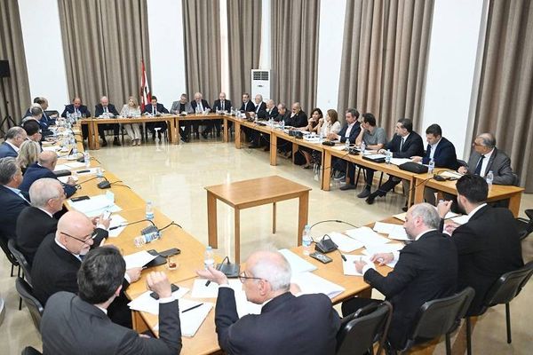 لجنة المال والموازنة تقر قانون اصلاح المصارف