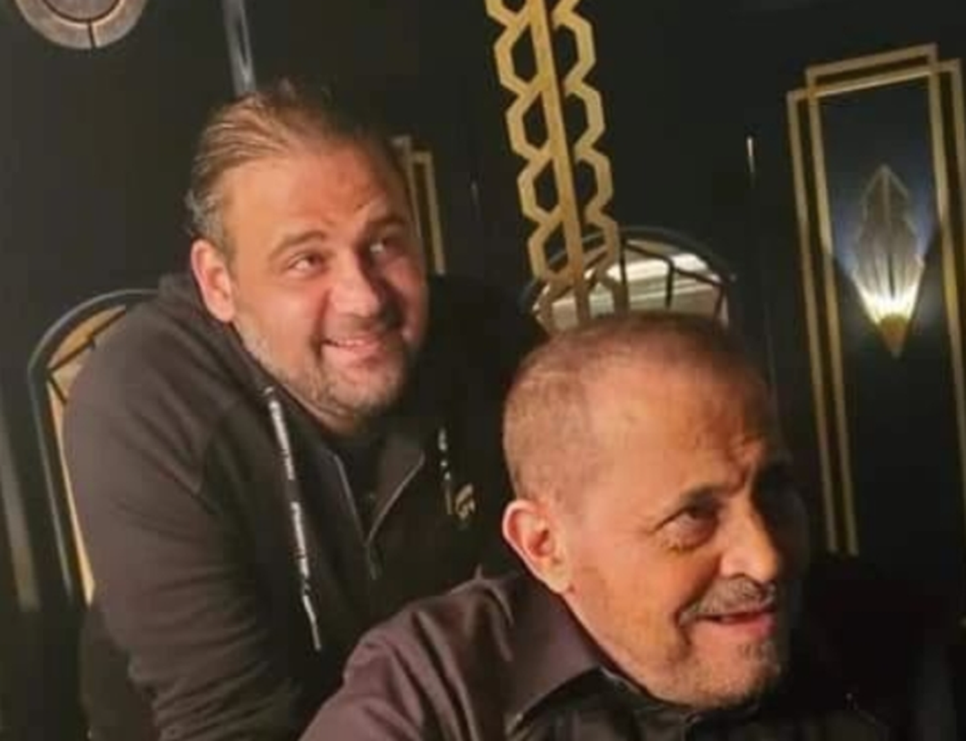 بالصورة: منزل الوسوف يغص بالمعزين بعد وفاة نجله !