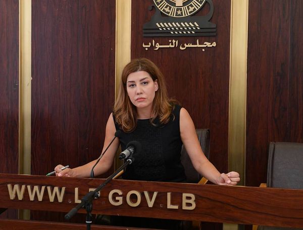 يعقوبيان لـ"الديار": المبادرات مُتشابهة... والحوار يتقدّم على الرئاسة
توجّس لدى النواب من أن يتآكل لبنان السياسي كما قال لودريان