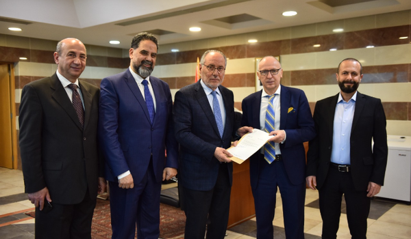 الحلبي اطلع من سفير اوكرانيا على اوضاع الطلاب اللبنانيين هناك