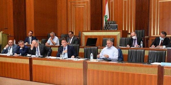 مشروع قانون لتنظيم النازحين في لجنة المال