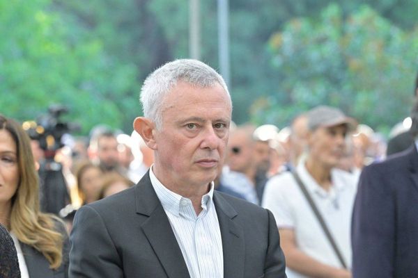 المعارضة مع الطرح الثالث والثنائي متمسك بفرنجية