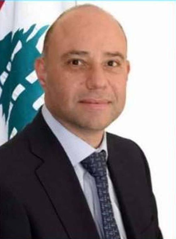 محمد شهاب لـ "الديار": عنوان مشروعنا الإنتخابي مُحاربة الفساد
على أهالي بيروت المشاركة بكثافة ومُواجهة خصومكم