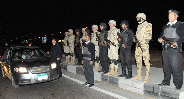 بالفيديو: الجيش المصري يقتل 30 تكفريا شديدي الخطورة