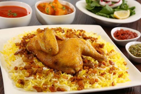 طريقة عمل رز بخاري بالطريقة التقليدية