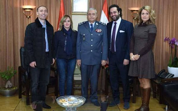 بصبوص التقى وفداً
من كليّة الأعمال في «اللبنانيّة»