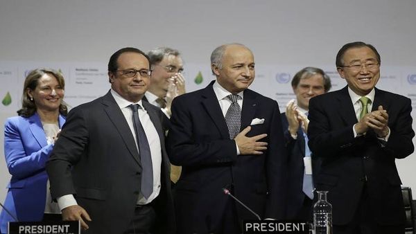 العالم يقترب من إقرار اتفاق تاريخي بشأن تغير المناخ