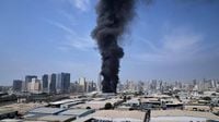 الإمارات: 11 قتيلاً و171 مصاباً بهجمات إيرانية.. والدفاعات تتصدى