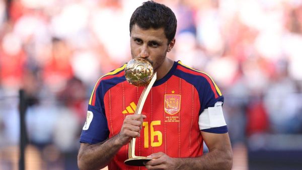 رودري يمنح الضوء الاخضر... الواجهة ستكون برشلونة ام ريال مدريد؟
