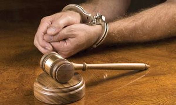 وثائق مزيفة تكشف عملية احتيال عقاري في حالات