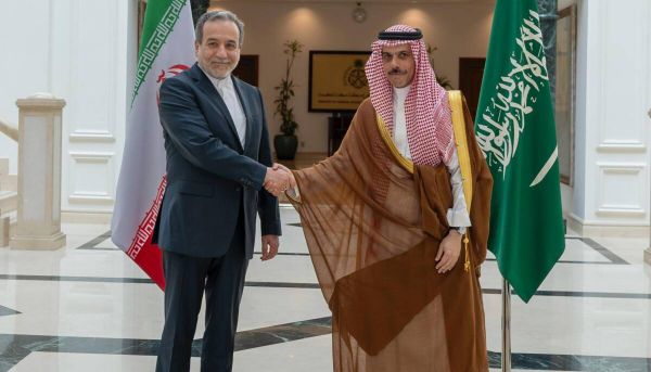 عراقجي لنظيره السعودي: شهدنا أطماع من الجانب الأميركي في المفاوضات