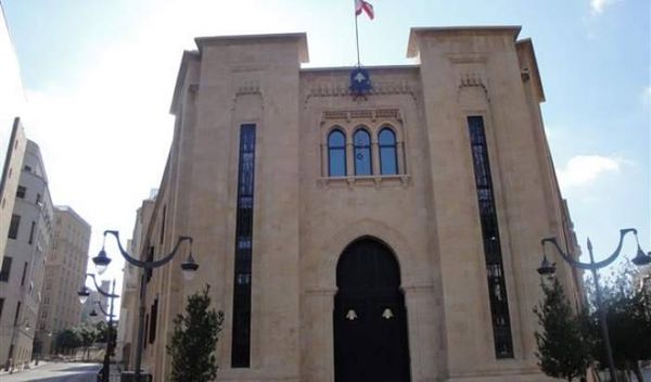 نقاشات اللجنة الرباعية مستمرّة بعيداً عن الأضواء