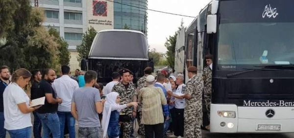 مركز استقبال وتوزيع اللاجئين: عودة 93 سوريا لديارهم من لبنان يوم أمس