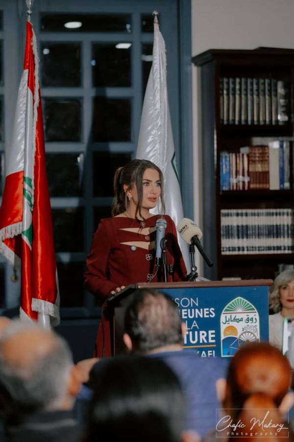 نحو نمط حياة صحي وعصري…بينالا معوّض تطلق كتابها “Gains on a Plate