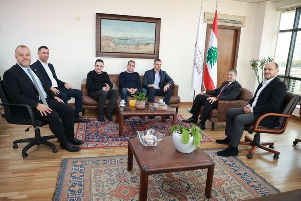بالصور: مرفأ بيروت يناقش الرقمنة مع لجنة التكنولوجيا