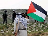 الاحتلال يسعى لتهجير اكثر من 200 فلسطيني ... وساطة اميركية لوقف التصعيد الاسرائيلي