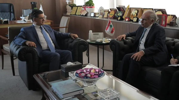 منسق الأمم المتحدة يهنئ مرقص بإقرار قانون الإعلام الجديد