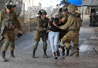 اقتحامات واعتقالات في الضفة… ومستوطنون يهاجمون منازل فلسطينيين