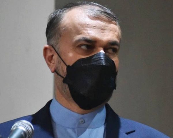 فرنسا: بطء مفاوضات فيينا يهدد التوصل لاتفاق نووي
ايران: باريس لعبت دور الشرطي السيىء في المحادثات سابقاً