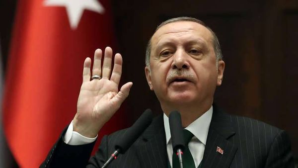 أردوغان يطلب من وزرائه التوقف عن التعامل مع "ماكنزي" الأمريكية