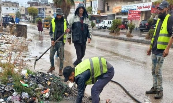 حميّة بعد تنظيف مجاري تصريف مياه الشتاء لتفادي الفيضانات:
لا تضيعوا الجهود برمي النفايات على الطرقات