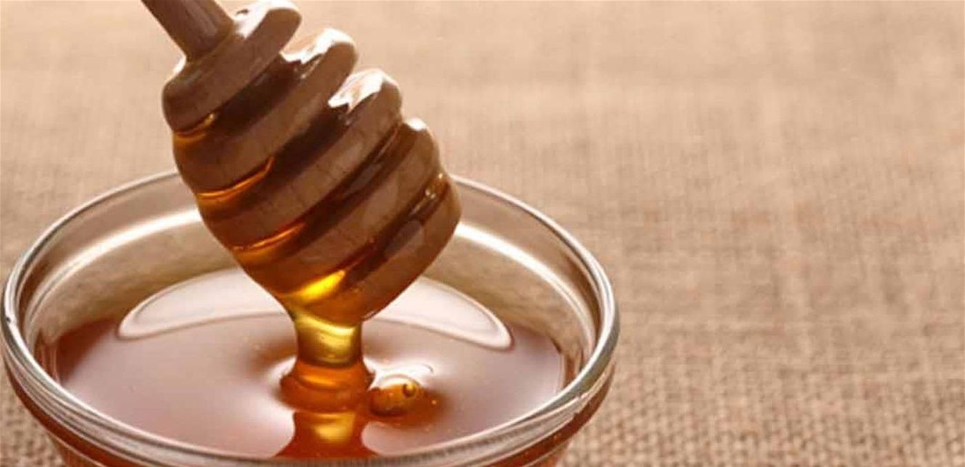 ما فوائد العسل العلاجية؟