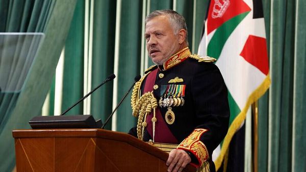 وزير أردني: هؤلاء يقفون وراء الحملة على الملك عبدالله والاردن