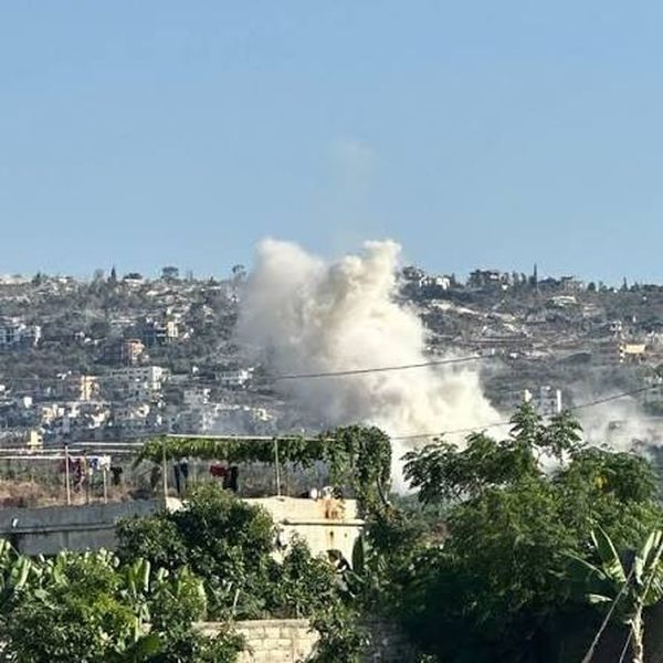 تفجير إسرائيلي عنيف في بلدة المنصوري قضاء صور