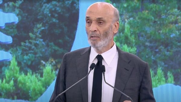 جعجع: نريد دولة تحكم وتحسم
ونرفض دويلة تتورّط بحروب الآخرين