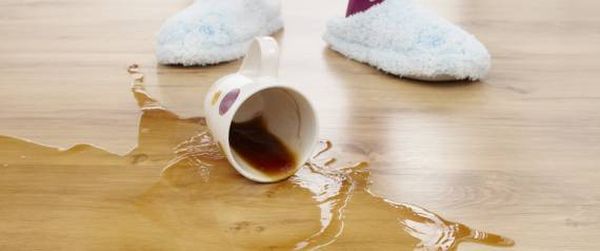 وأخيراً.. طريقة جديدة للإمساك بالفنجان تمنع سقوط القهوة من الكوب