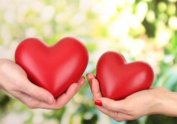 تصرّفات تدلّ أنه يحبك لكنه يرفض الاعتراف!