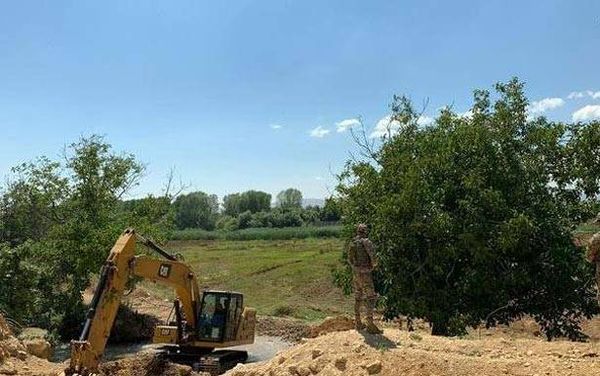 إقفال معبرين غير شرعيين في الهرمل