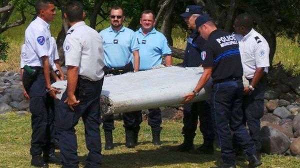 المحققون الفرنسيون يؤكدون أن القطعة التي عثروا عليها هي للطائرة الماليزية المفقودة MH370