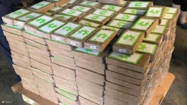 كوكايين بملايين الدولارات بصناديق 'لا تخطر على البال'