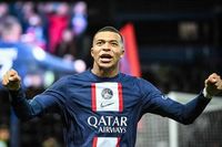 مبابي قائداً لمنتخب فرنسا على حساب غريزمان