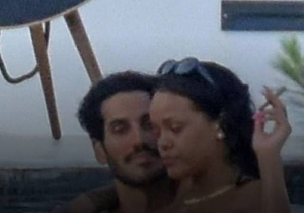 بالتفاصيل - كيف وصفت ريهانا علاقتها بحبيبها البليونير السعودي... وماذا كشفت من اسرار؟!