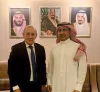 "لقاء مثمر" بين العلولا ولودريان: فرنسا والسعودية تعملان من أجل استقرار لبنان