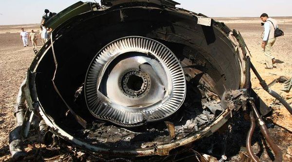 صحيفة إيطالية: ما هو دور مهندس متفجرات سعودي في إسقاط “الطائرة الروسية” بسيناء؟