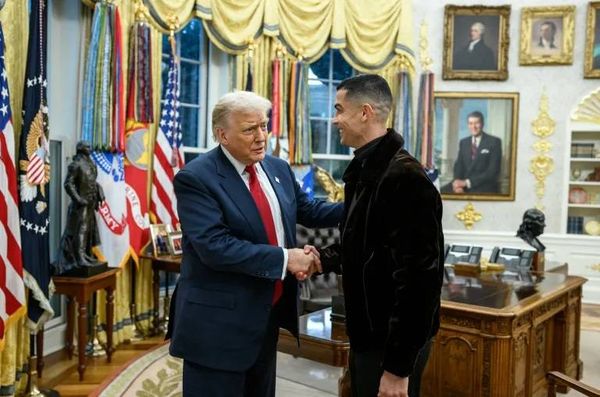 3 أسباب أولها ميسي.. لماذا طلب كريستيانو رونالدو مقابلة ترامب؟