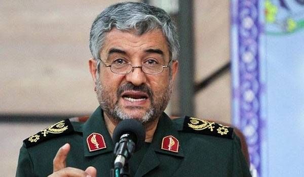 قائد الحرس الثوري الايراني: نجحنا في إحباط مخططات الارهابيين غربي البلاد