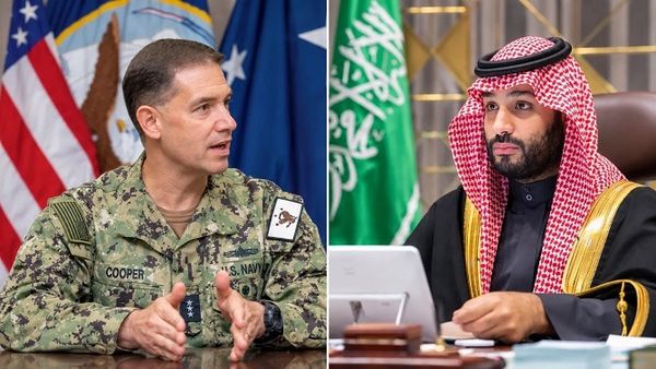 رسائل أمنية من جدة.. بن سلمان يبحث مع قائد "سنتكوم" تطورات المنطقة