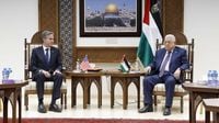 السفير الفلسطيني لدى بريطانيا يكشف: لقاء عباس - بلينكن كان متوترا