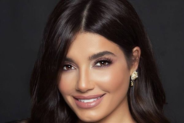 ليال الاختيار تنشر هذه الصورة بمناسبة عيد الحب!