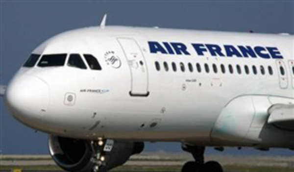 اخلاء طائرة للخطوط الفرنسية في كراكاس بعد انذار بوجود قنبلة