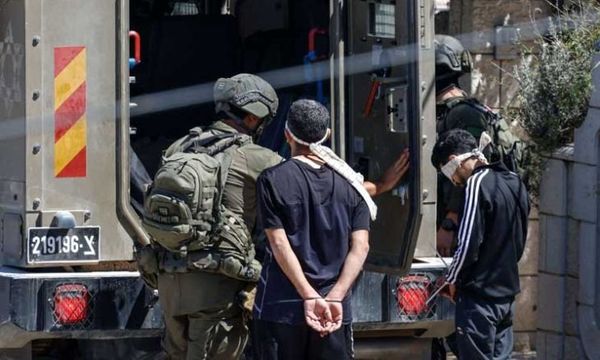 الاحتلال يقتحم عزون وقلقيلية ويحوّل منازل إلى ثكنات عسكرية