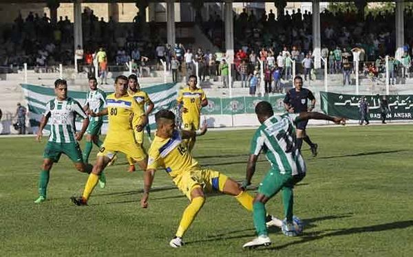كأس لبنان في كرة القدم:
العهد يتخطى عقبة الأنصار (2ــ1) ويبلغ المباراة النهائية
