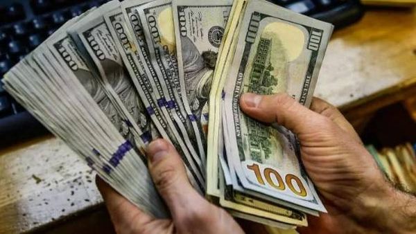 هل "الدولرة" تُنصّب الدولار عملة للبنان وتُعلن وفاة الليرة ؟