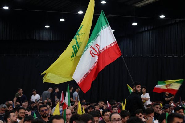 تزامناً مع تشييع خامنئي... حزب الله يدعو لتجمعات في الضاحية الجنوبية