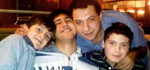مسؤول ايراني اعلن عن عودة نزار زكا الى لبنان برفقة الرئيس عون