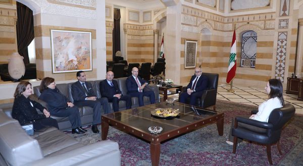 سعد وبدران في السراي